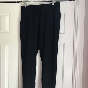 Lightly worn high waisted joggers!